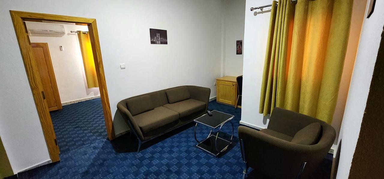 Hotel Le Bon Choix Nouadhibou Eksteriør bilde